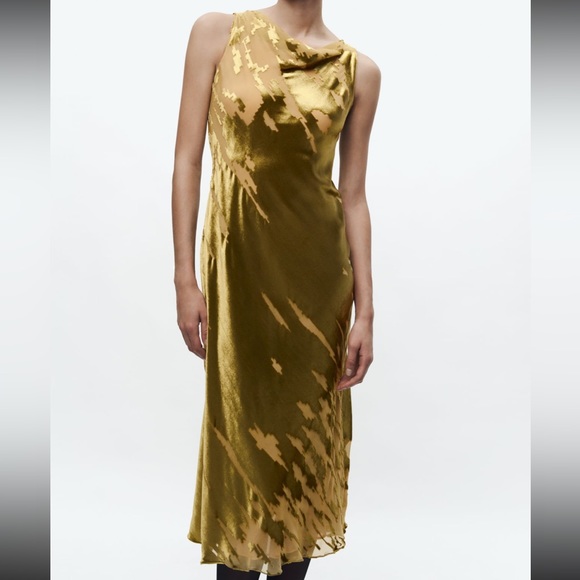 Zara velvet midi dress - Picture 5 of 16